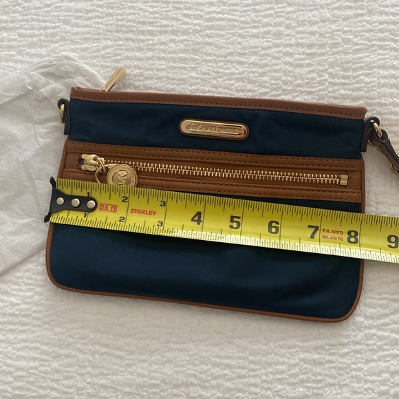 Michael Kors Wristlet - Picture 6 of 6